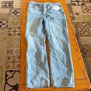 NWT!! Princess Polly -straight legged jeans. Light washed denim. Size 8